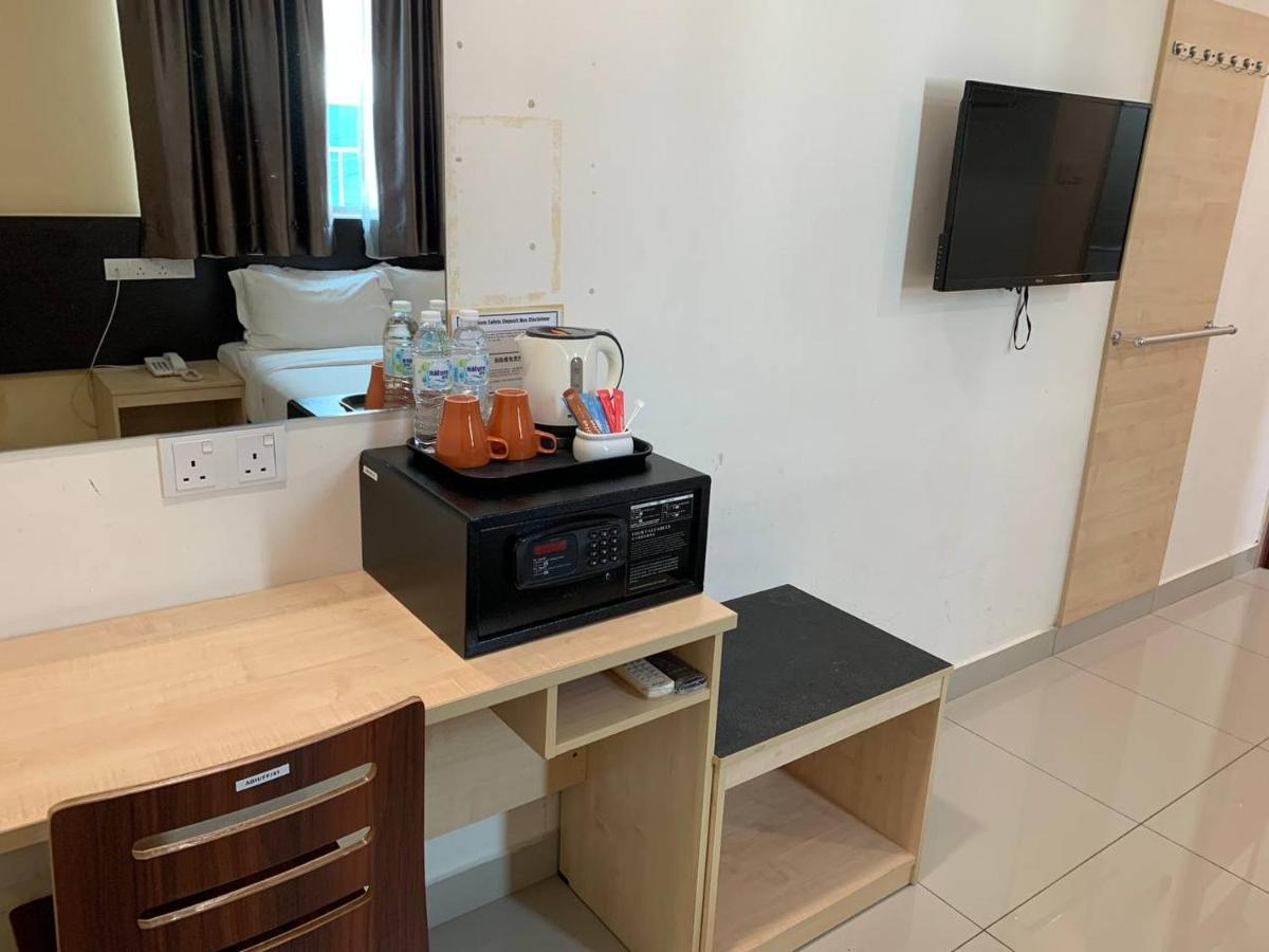 קאג'אנג Avenue Bangi Hotel מראה חיצוני תמונה